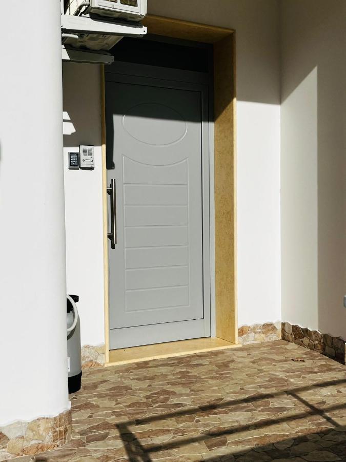 Shuby Home San Pietro Vernotico Exterior photo